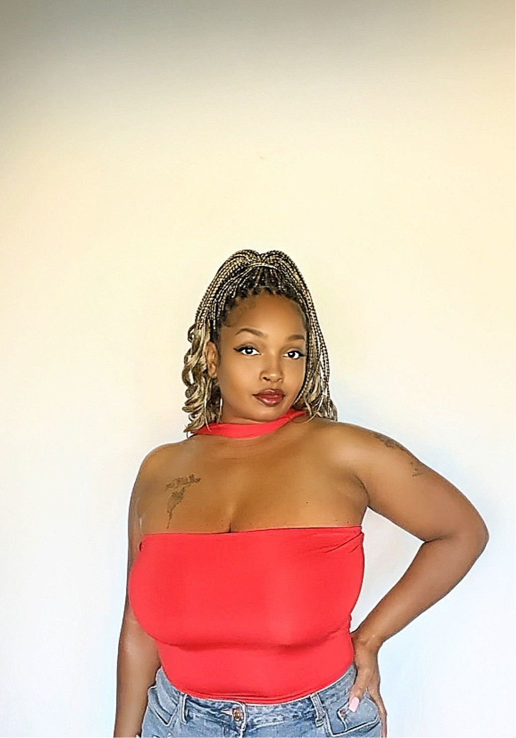 HEAT CHECK TOP